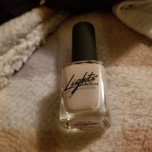 Lights Lacquer Mila